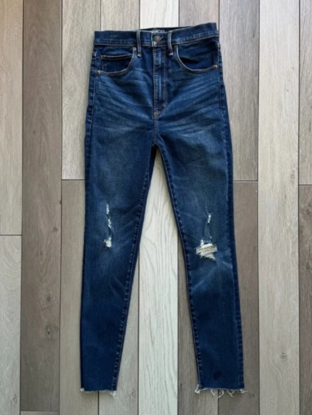 Abercrombie & Fitch Skinny Jeans | Size: 26/2 | Excellent Condition